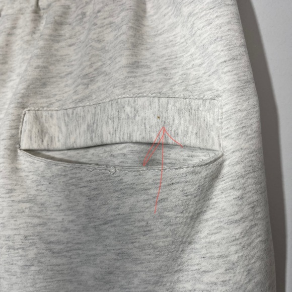 ALPHALETE Light Heather Gray Crop Capri High Rise Sweat Pant Jogger M Gym Lounge - Picture 8 of 13